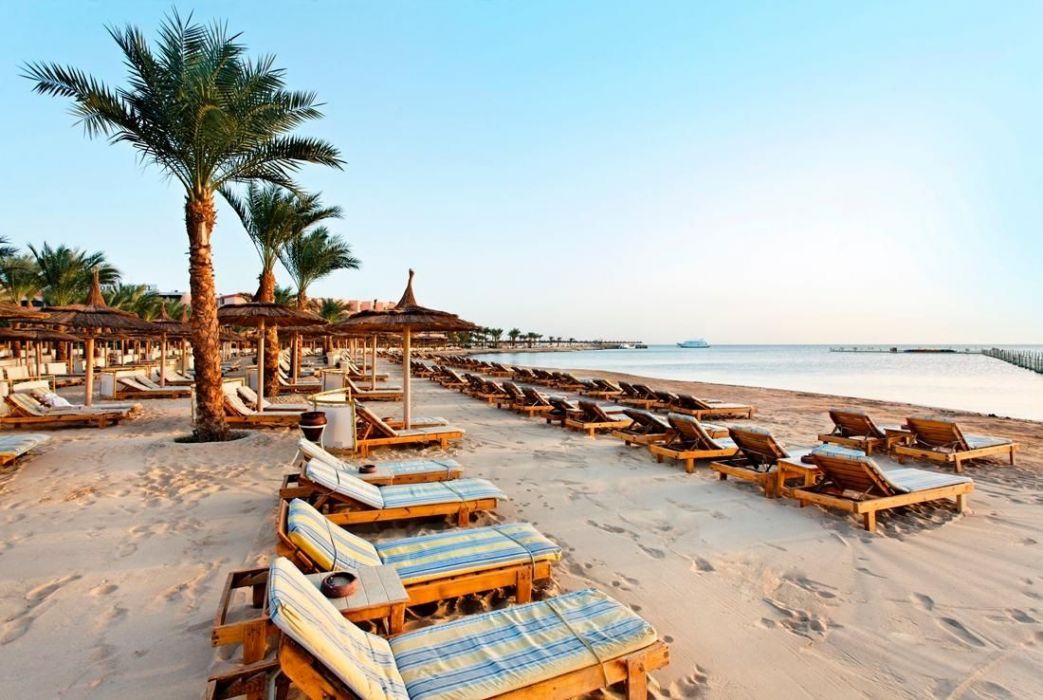 Почивка в Хургада 2025 със самолет от София за 8 дни