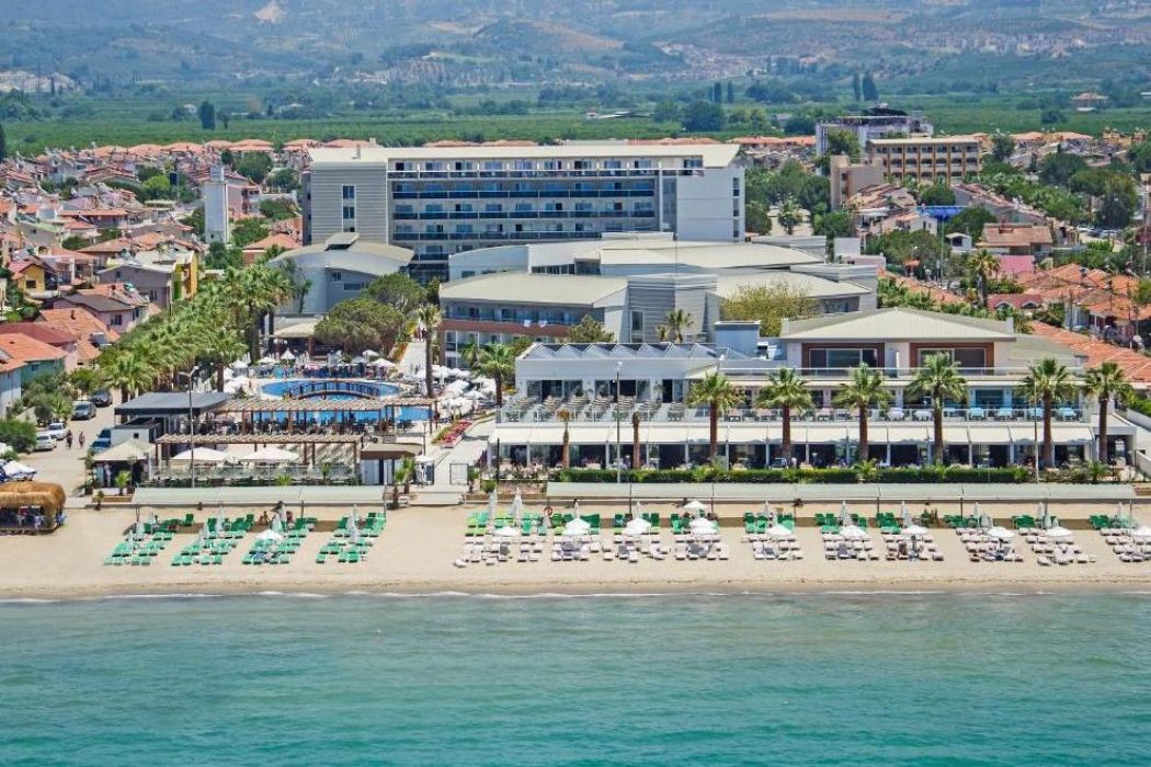 Palm Wings Beach Resort & Spa Kusadasi