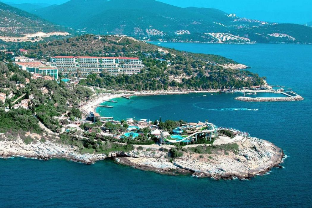 Pine Bay Holiday Resort