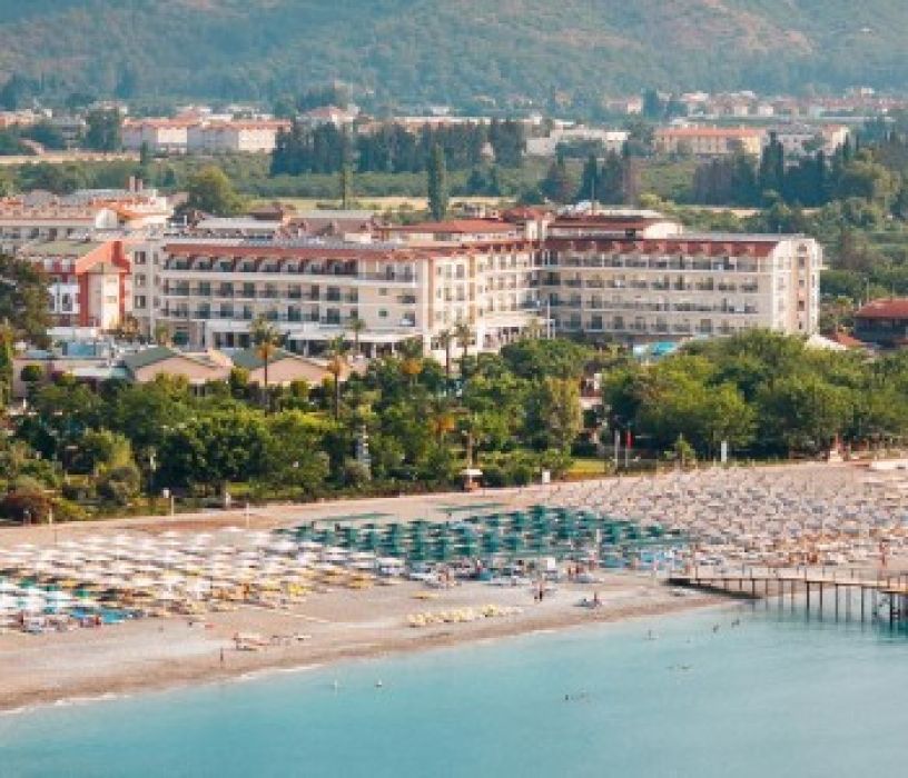 LOCEANICA BEACH RESORT HOTEL