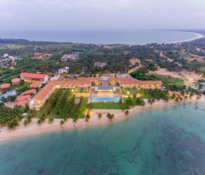 AMAYA BEACH-PASSIKUDAH