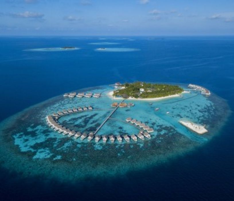 MACHCHAFUSHI ISLAND RESORT & SPA, THE CENTARA COLLECTION