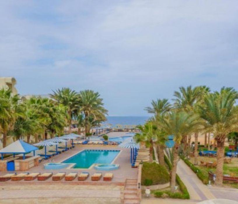 EMPIRE BEACH RESORT & AQUA PARK