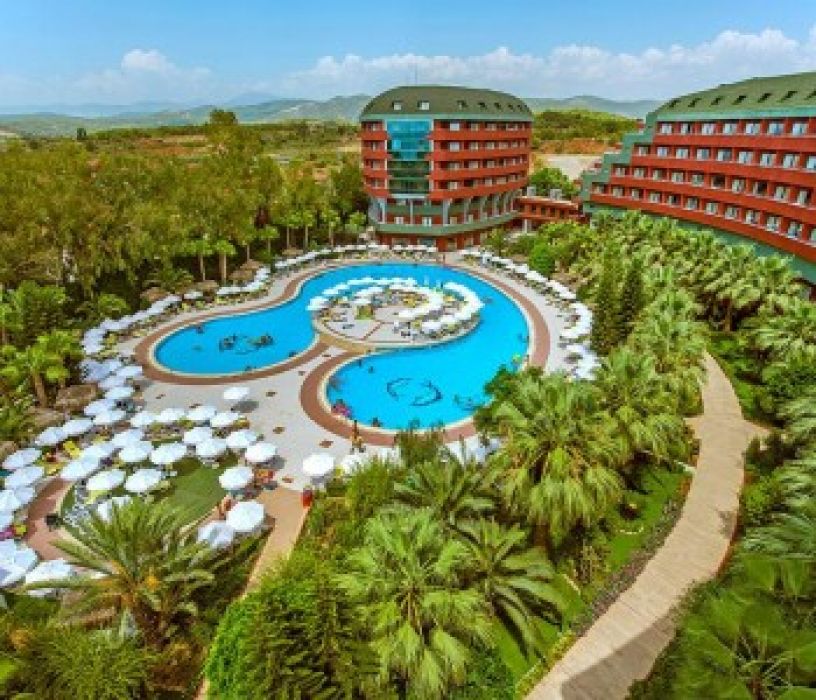 DELPHIN DE LUXE HOTEL