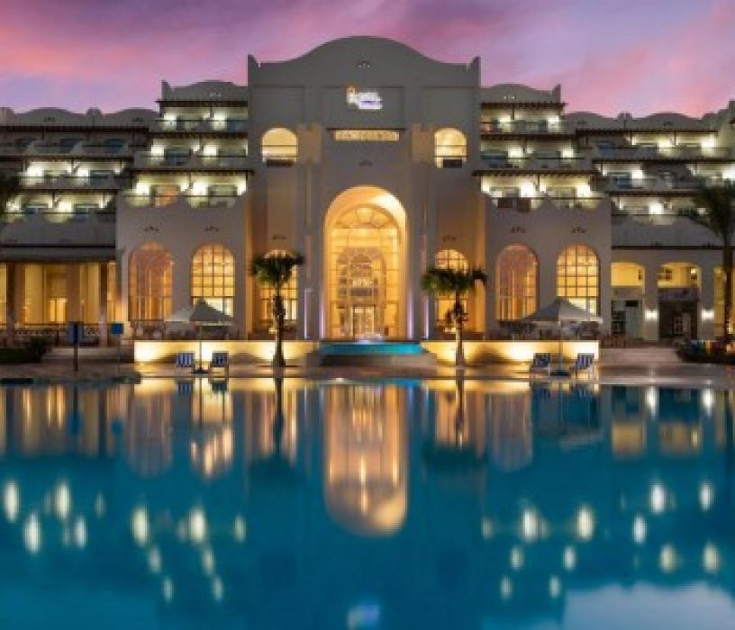 ROYAL LAGOONS RESORT & AQUAPARK